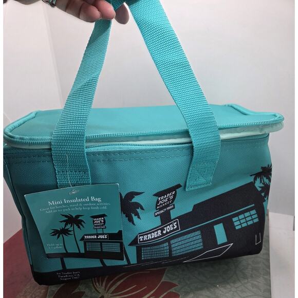Trader Joe’s MINI TOTE Insulated Bag TEAL Cooler NEW WITH TAGS 6x6x10 Inch - Picture 1 of 8